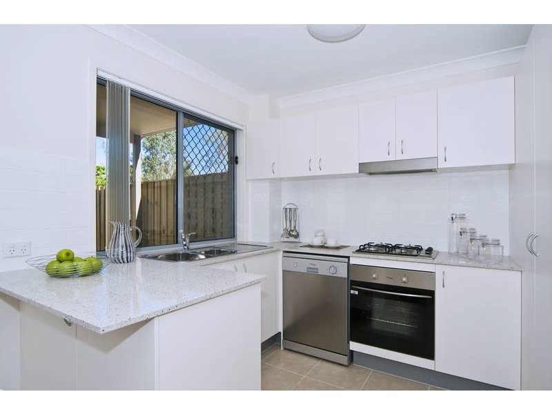 51 Taylor St, Eagleby QLD 4207