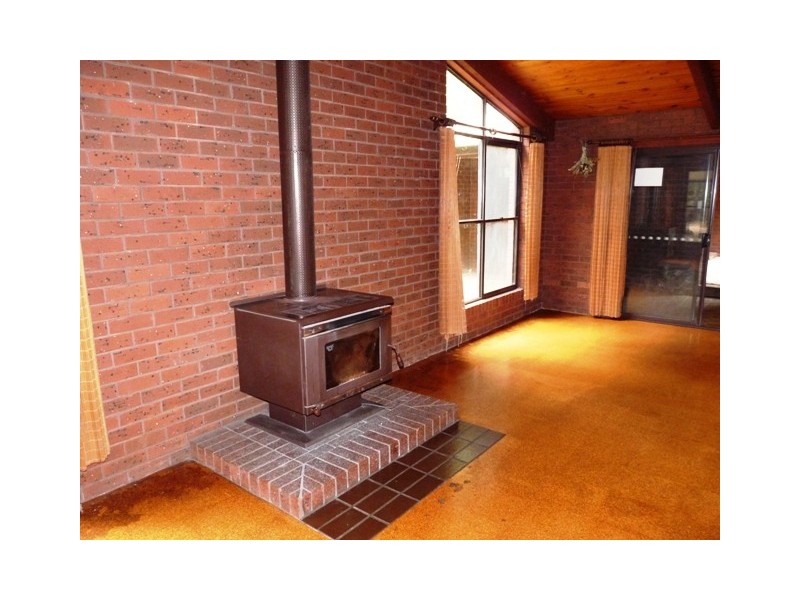 2773 Cobden Warrnambool Road, Naringal VIC 3277