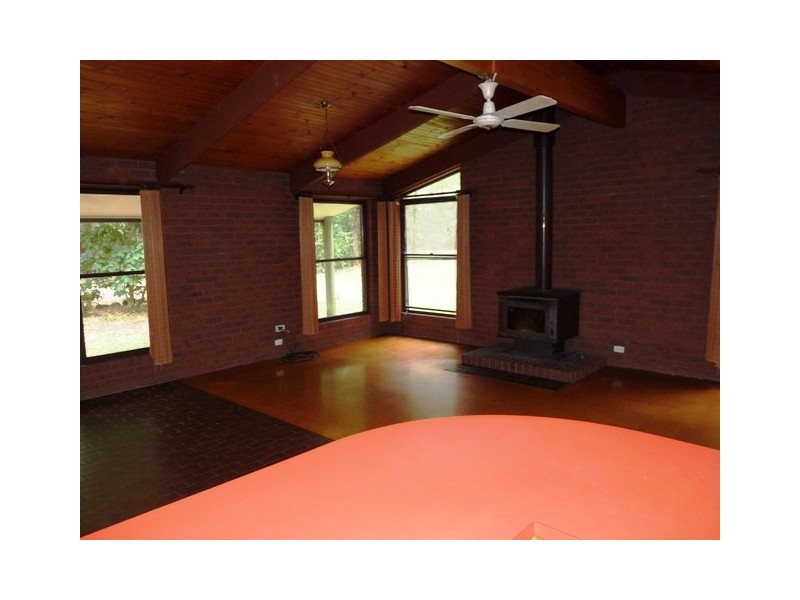 2773 Cobden Warrnambool Road, Naringal VIC 3277