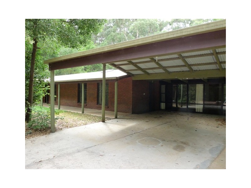 2773 Cobden Warrnambool Road, Naringal VIC 3277