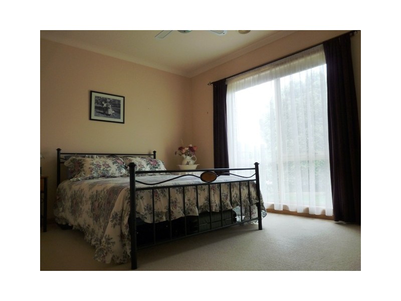 3 Neagle Court, Warrnambool VIC 3280