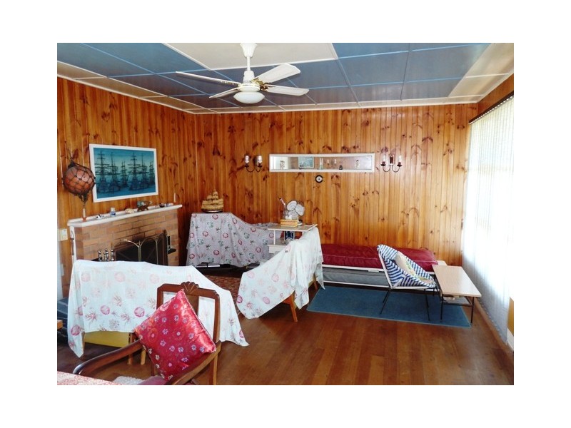 42 Hennessy St, Port Campbell VIC 3269