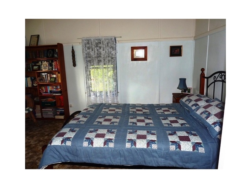 2931 Hopkins Highway, Ballangeich VIC 3279