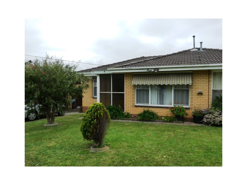 2/2 Waveny Avenue, Warrnambool VIC 3280