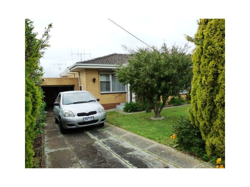 2/2 Waveny Avenue, Warrnambool VIC 3280