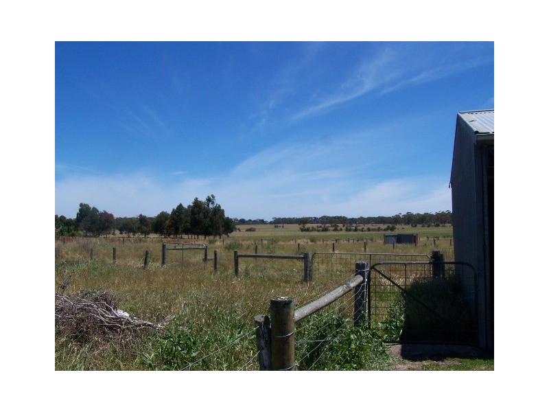 1093 Warrnambool – Caramut Road, Mailors Flat VIC 3275