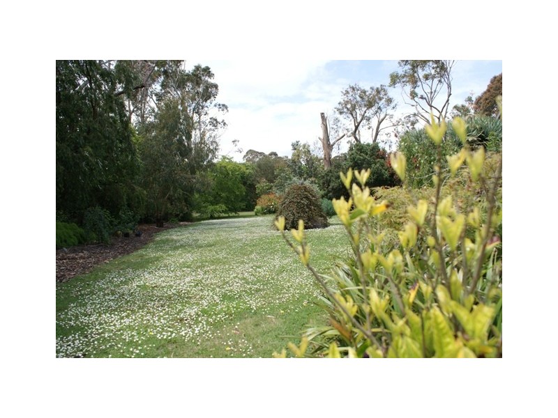 1 Manuka Estate, Warrnambool VIC 3280