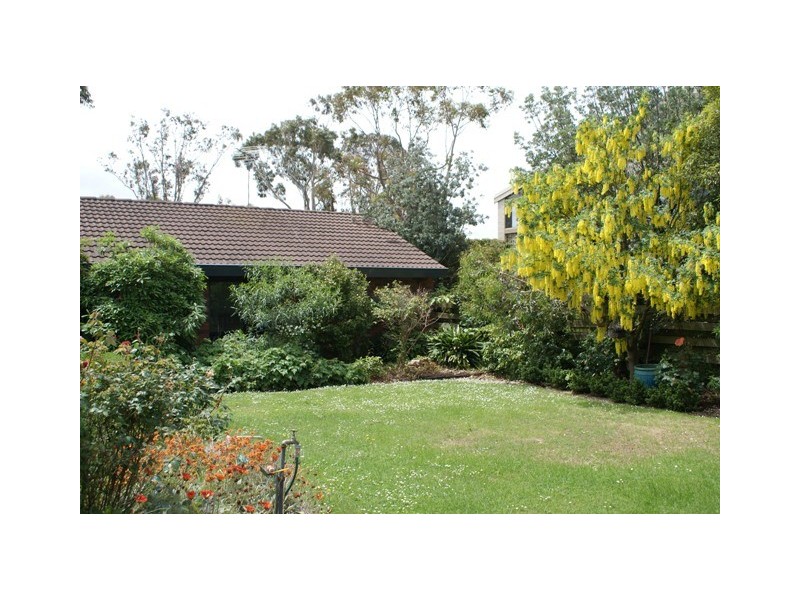 1 Manuka Estate, Warrnambool VIC 3280