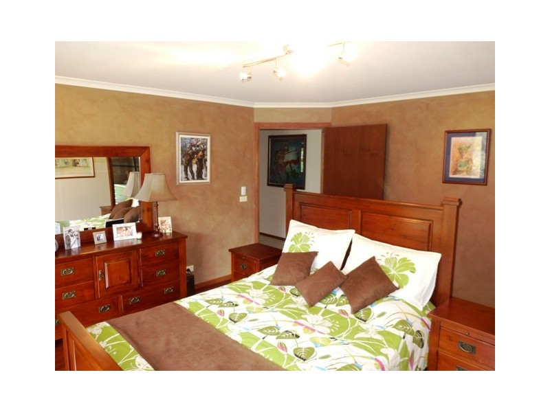 Purnim VIC 3278