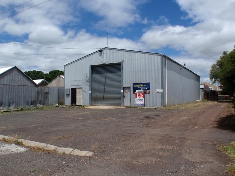 99 Townsend Street FREEHOLD, Mortlake VIC 3272