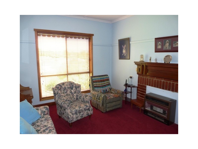 63 Boorook Street, Mortlake VIC 3272