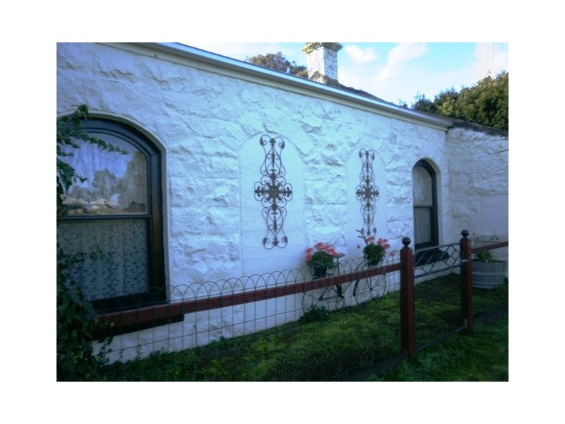 108 Watton Street, Penshurst VIC 3289