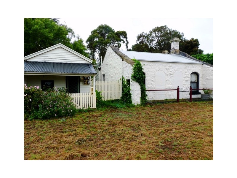 108 Watton Street, Penshurst VIC 3289