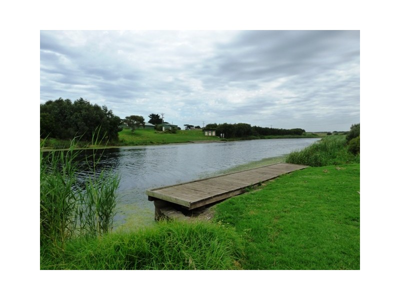 6 The Esplanade, Warrnambool VIC 3280