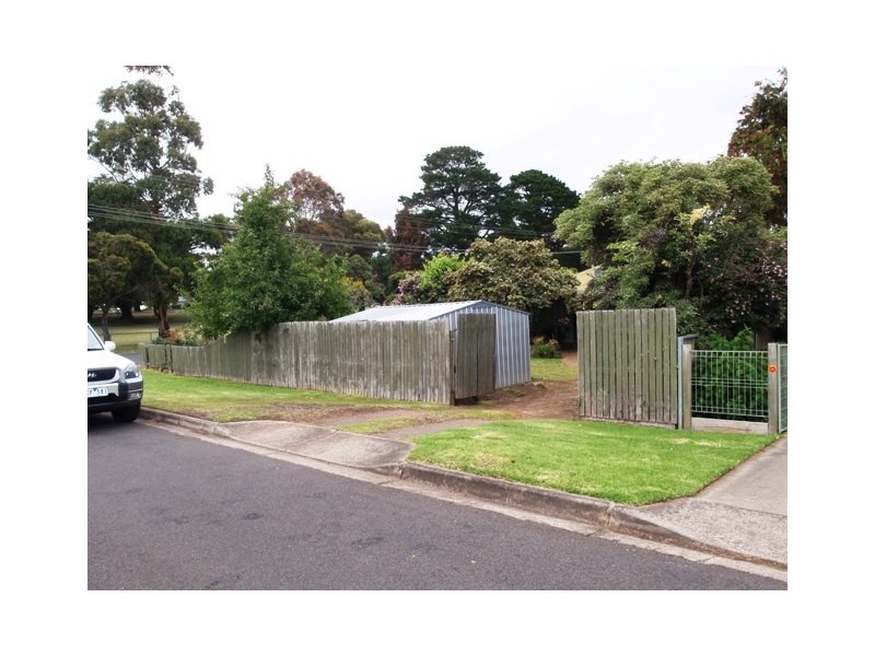 Hamilton VIC 3300