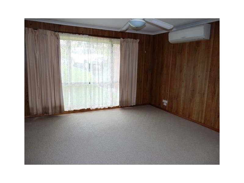 2/1 Kingfisher Grove, Warrnambool VIC 3280