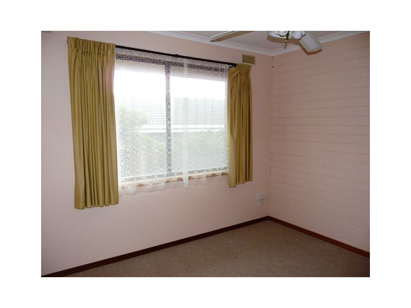 2/1 Kingfisher Grove, Warrnambool VIC 3280