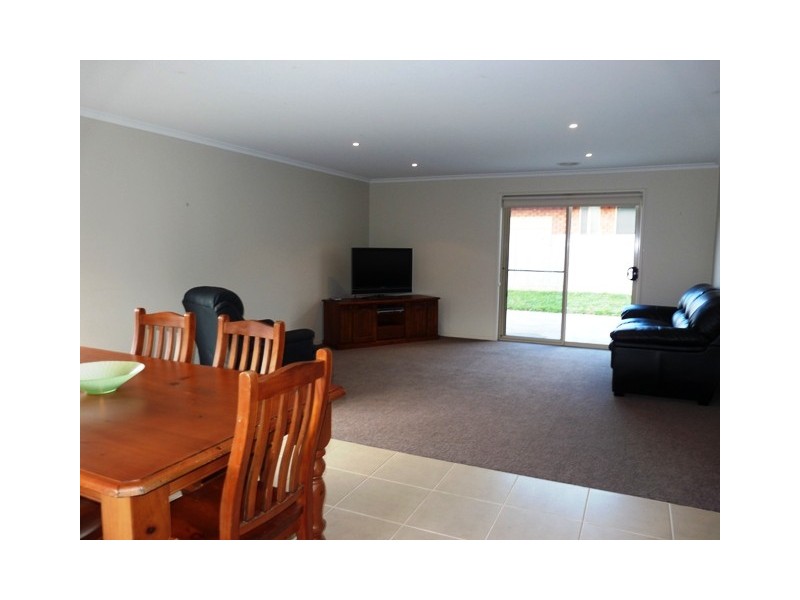 10 Darwinia Street, Warrnambool VIC 3280