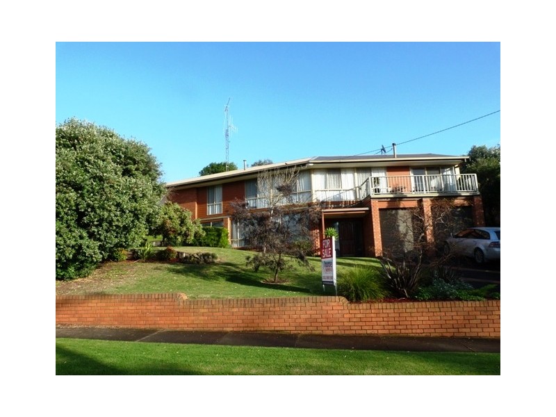 11 Kingfisher Grove, Warrnambool VIC 3280