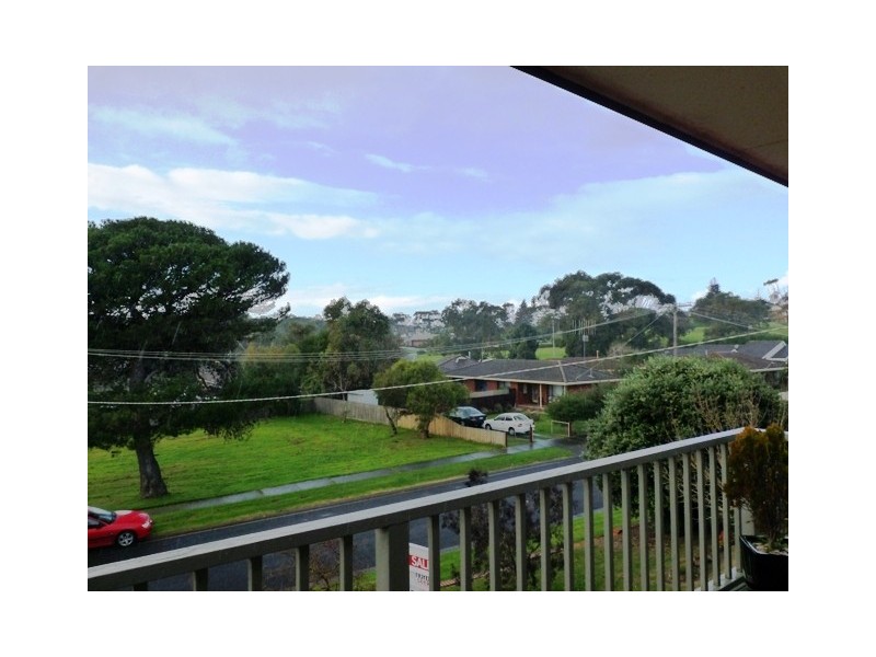 11 Kingfisher Grove, Warrnambool VIC 3280