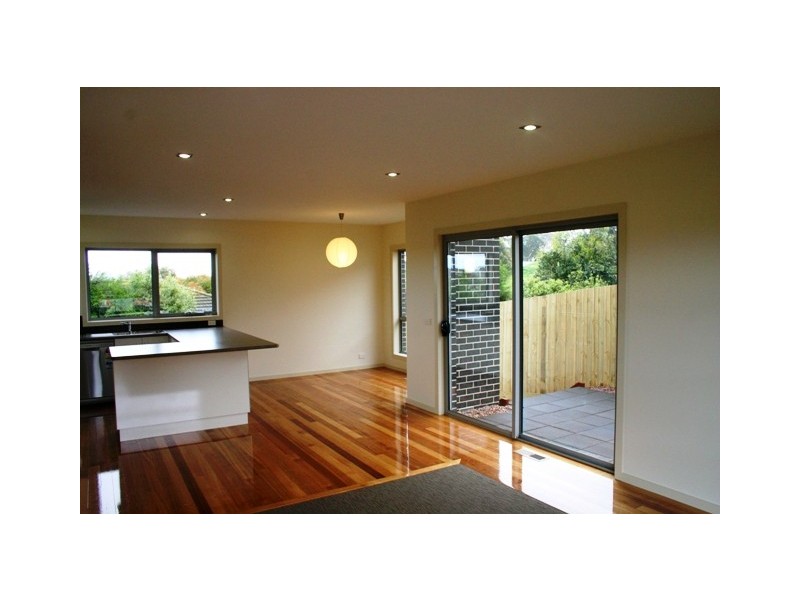 24 Renoir Drv, Warrnambool VIC 3280