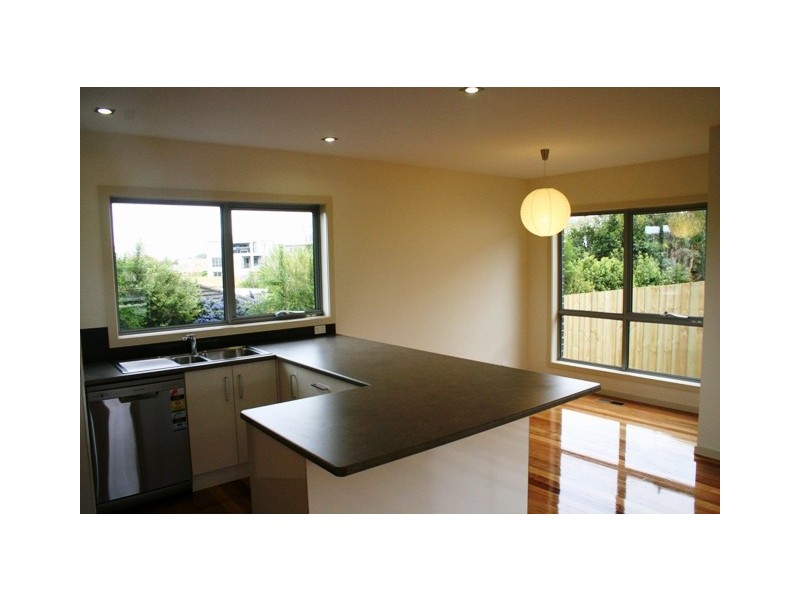 24 Renoir Drv, Warrnambool VIC 3280