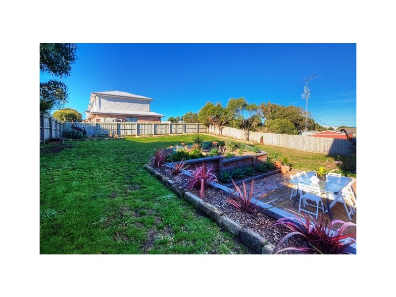 220 Merrivale Drive, Warrnambool VIC 3280