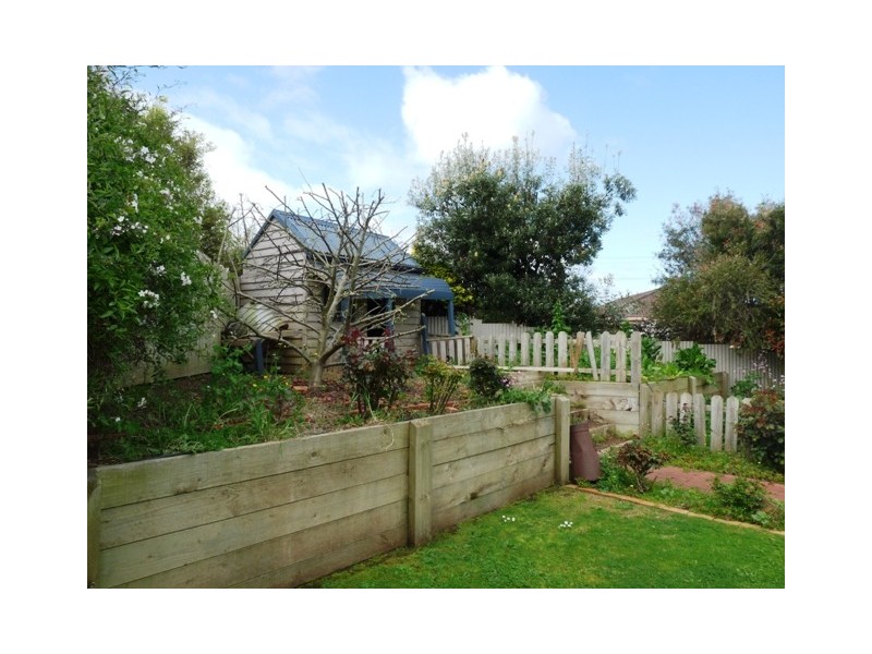 11 Barton Court, Warrnambool VIC 3280