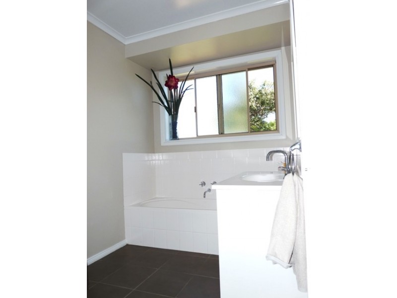 7 Tulsa Close, Warrnambool VIC 3280