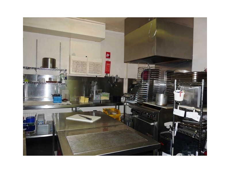 122 Dunlop Street, Mortlake VIC 3272