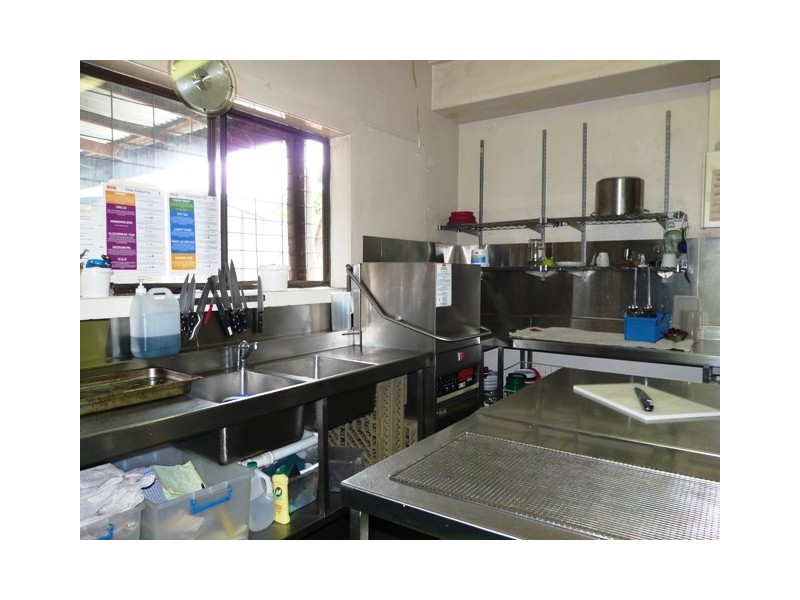 122 Dunlop Street, Mortlake VIC 3272