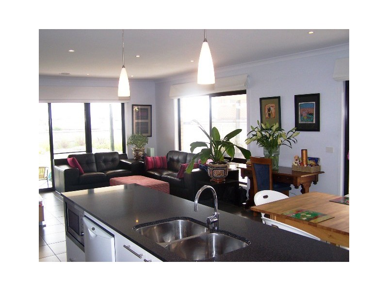 Warrnambool VIC 3280
