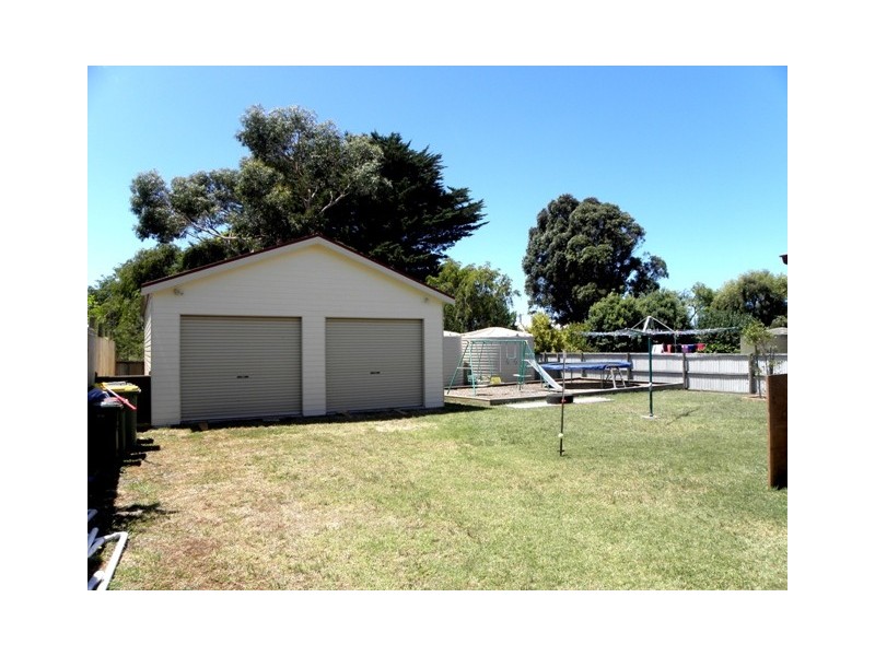 8 Spring Street, Koroit VIC 3282