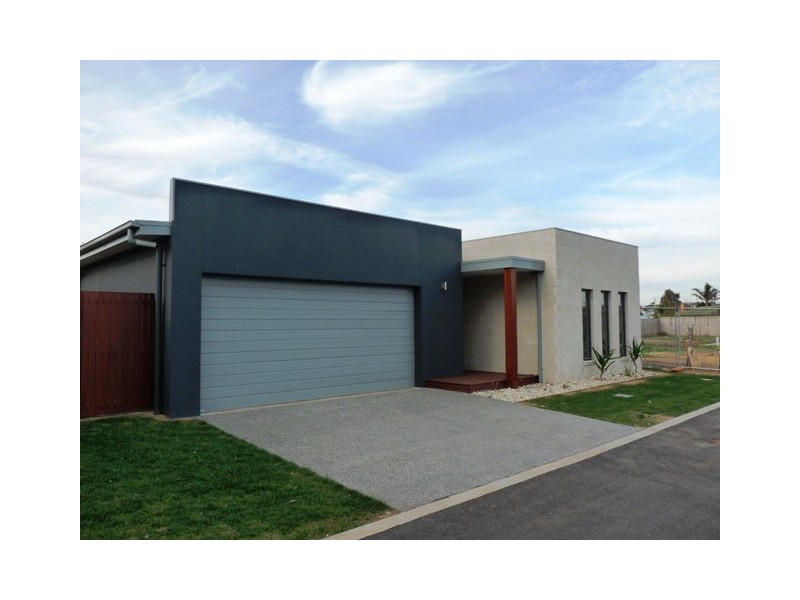 Warrnambool VIC 3280