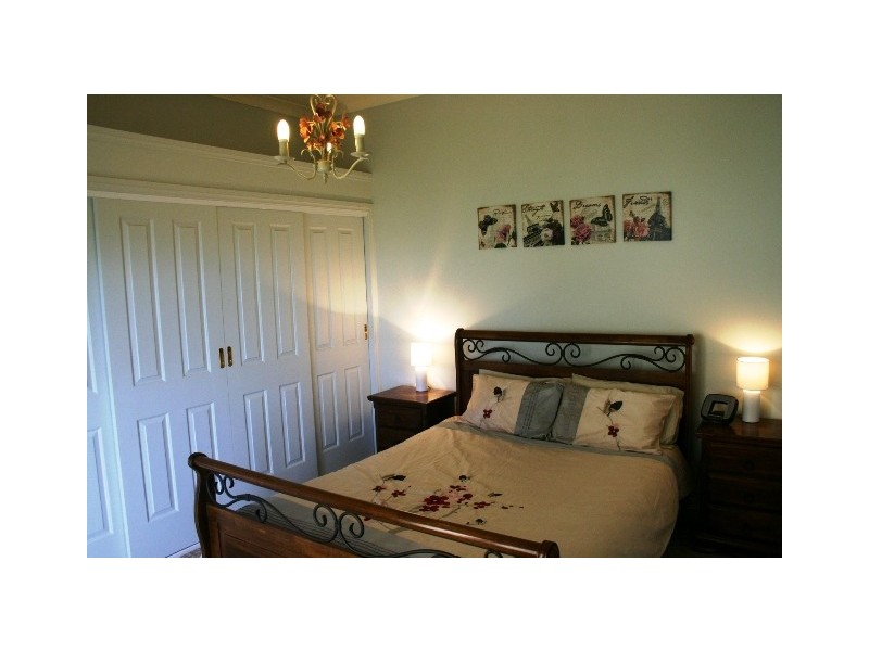 Purnim VIC 3278