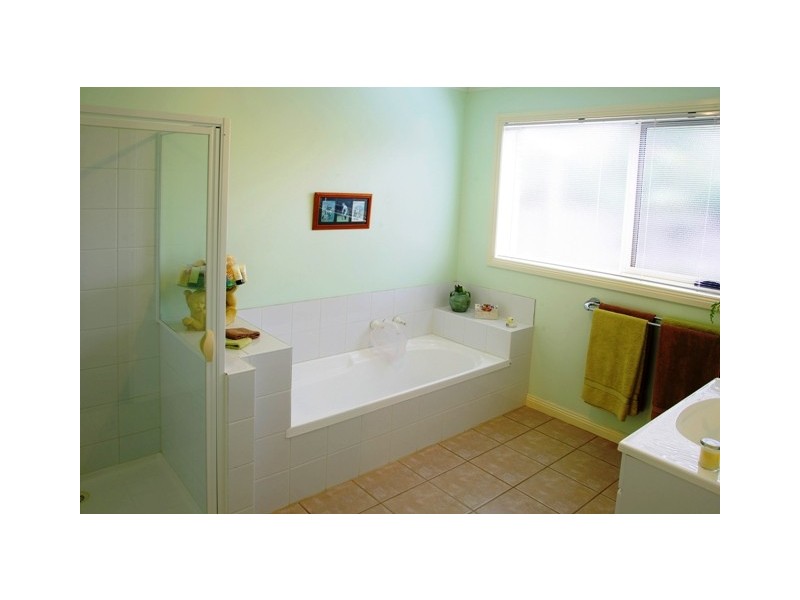 15 Greenvale Court, Warrnambool VIC 3280