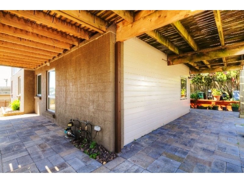 23 Reardon Street, Port Fairy VIC 3284