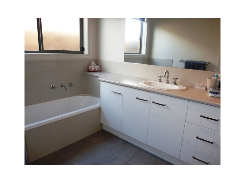 Warrnambool VIC 3280