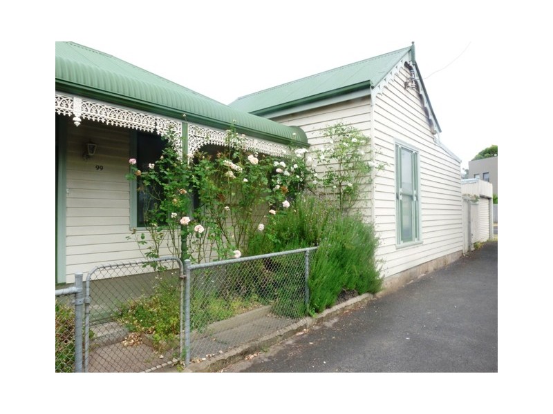 99 High Street, Koroit VIC 3282