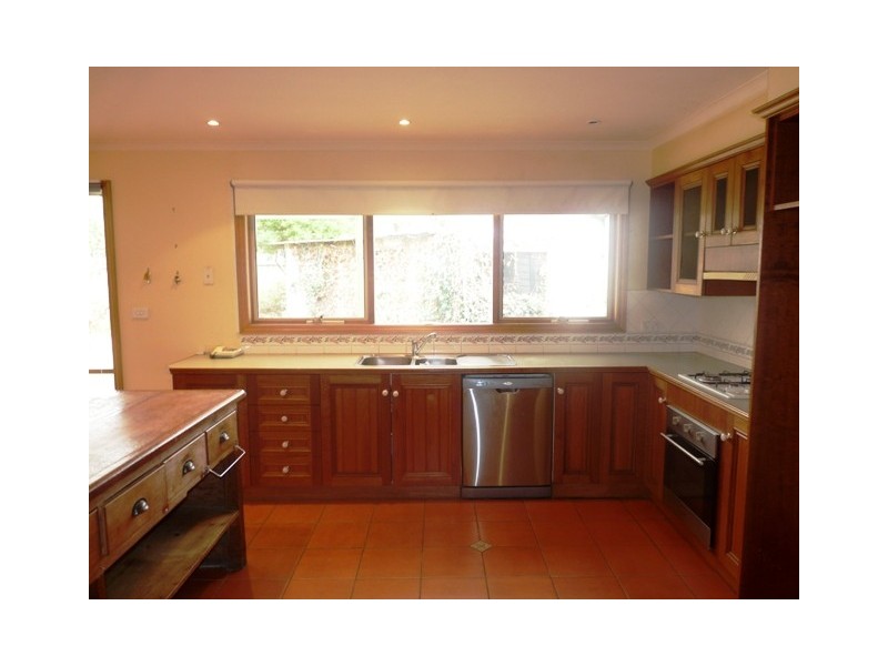 99 High Street, Koroit VIC 3282