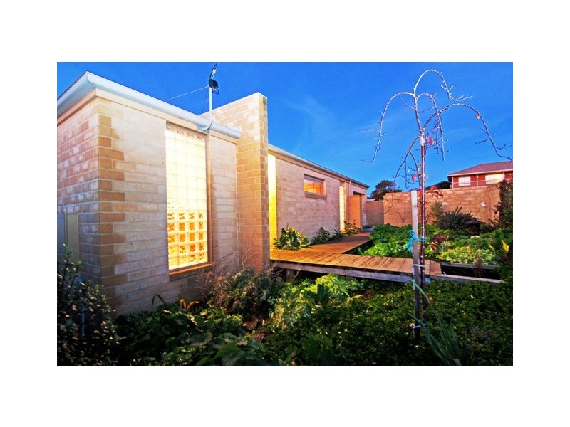 2 Holly Court, Warrnambool VIC 3280