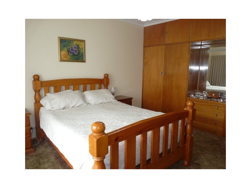 8 Ross Street, Warrnambool VIC 3280