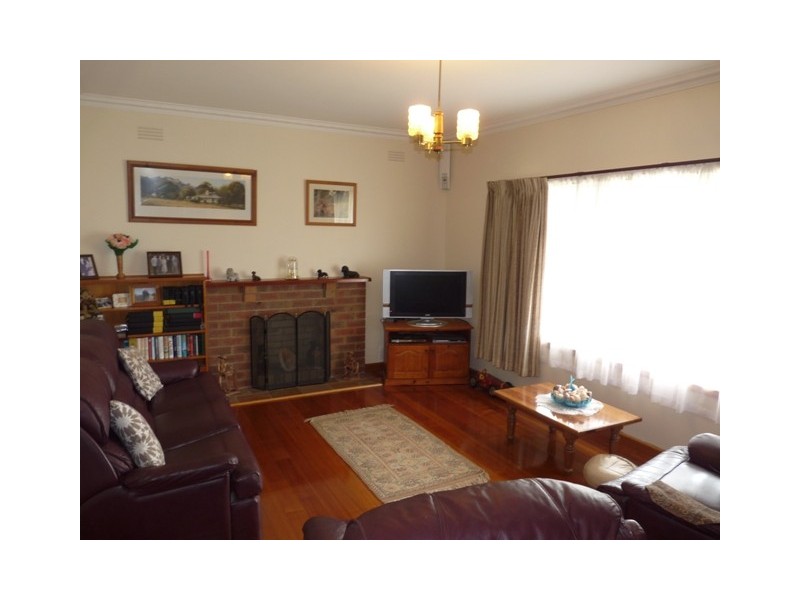 8 Ross Street, Warrnambool VIC 3280