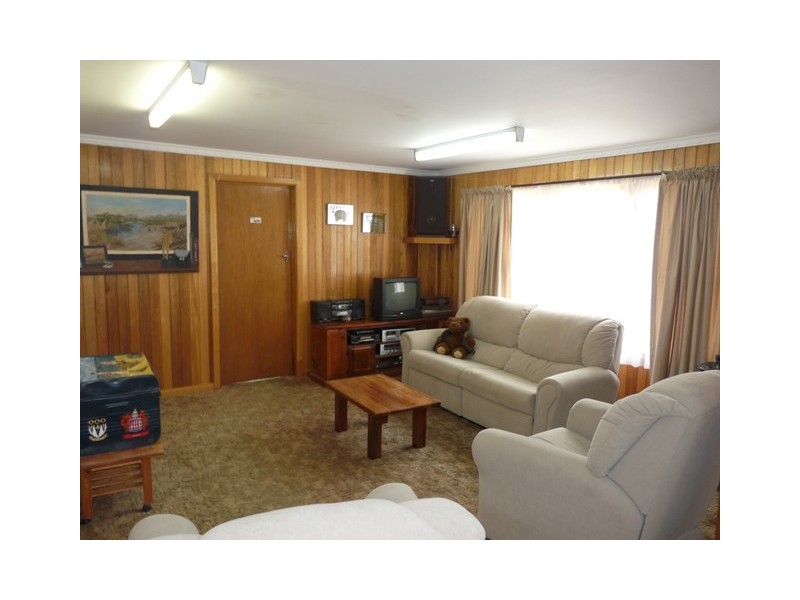 8 Ross Street, Warrnambool VIC 3280