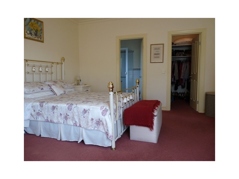 Warrnambool VIC 3280