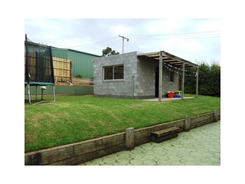 17 Clyde Crescent, Warrnambool VIC 3280