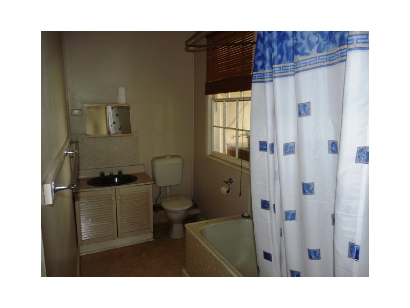 16 Ziegler Parade, Allansford VIC 3277