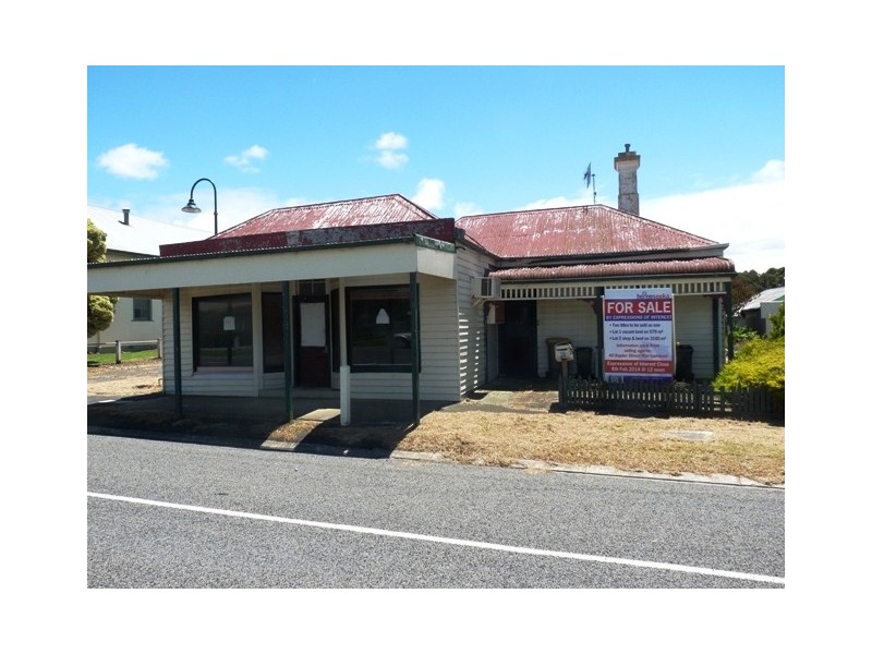 16 Ziegler Parade, Allansford VIC 3277