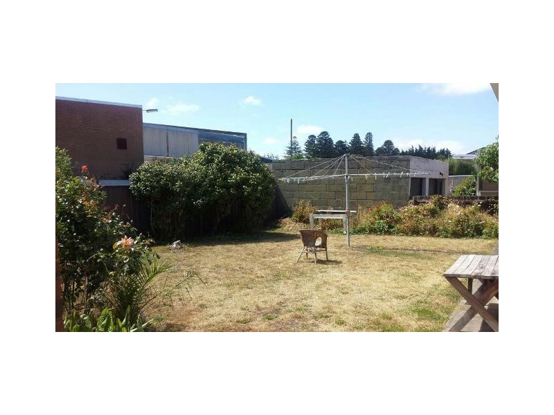 16 Smith Avenue, Warrnambool VIC 3280