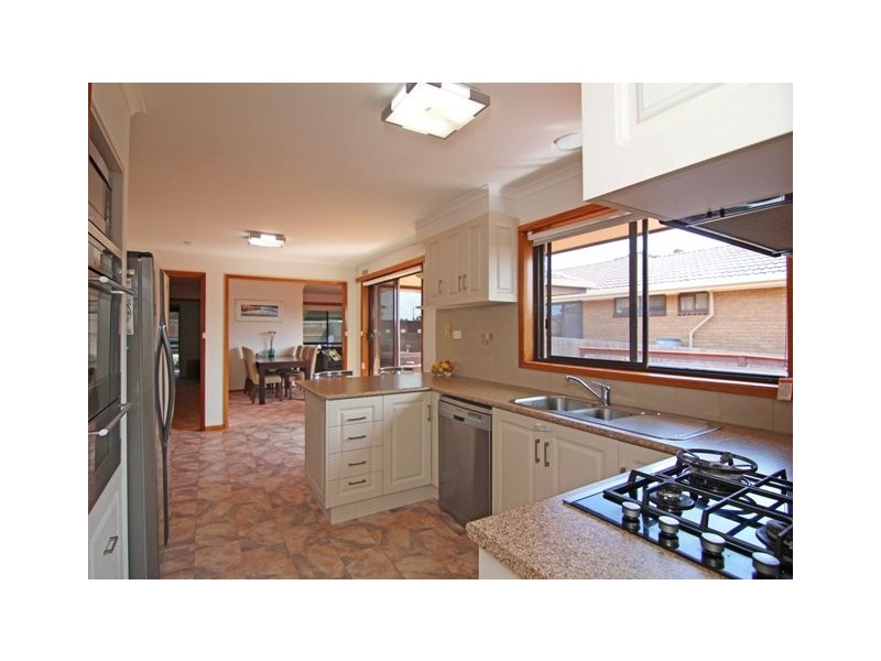 8 Gladstone Street, Warrnambool VIC 3280